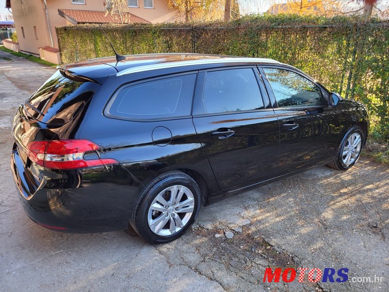 2016' Peugeot 308 1,6 Bluehdi photo #6