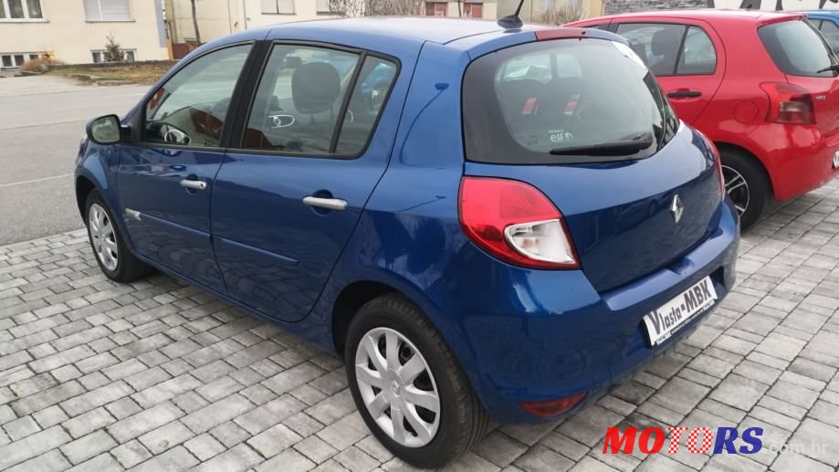 2011' Renault Clio 1,5 Dci photo #5