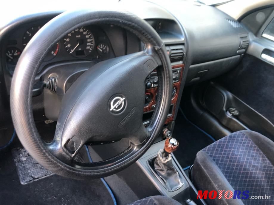 2001' Opel Astra 1,7 Dt photo #5