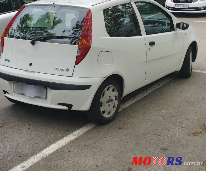 2002' Fiat Punto 1,9 Jtd photo #2