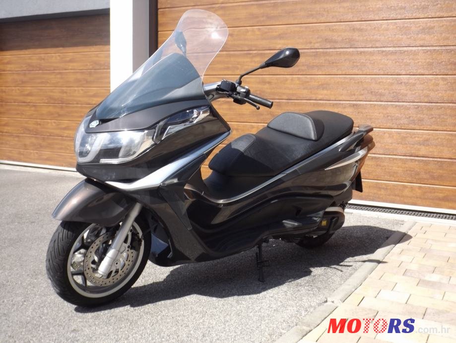 2014' Piaggio X10 photo #1