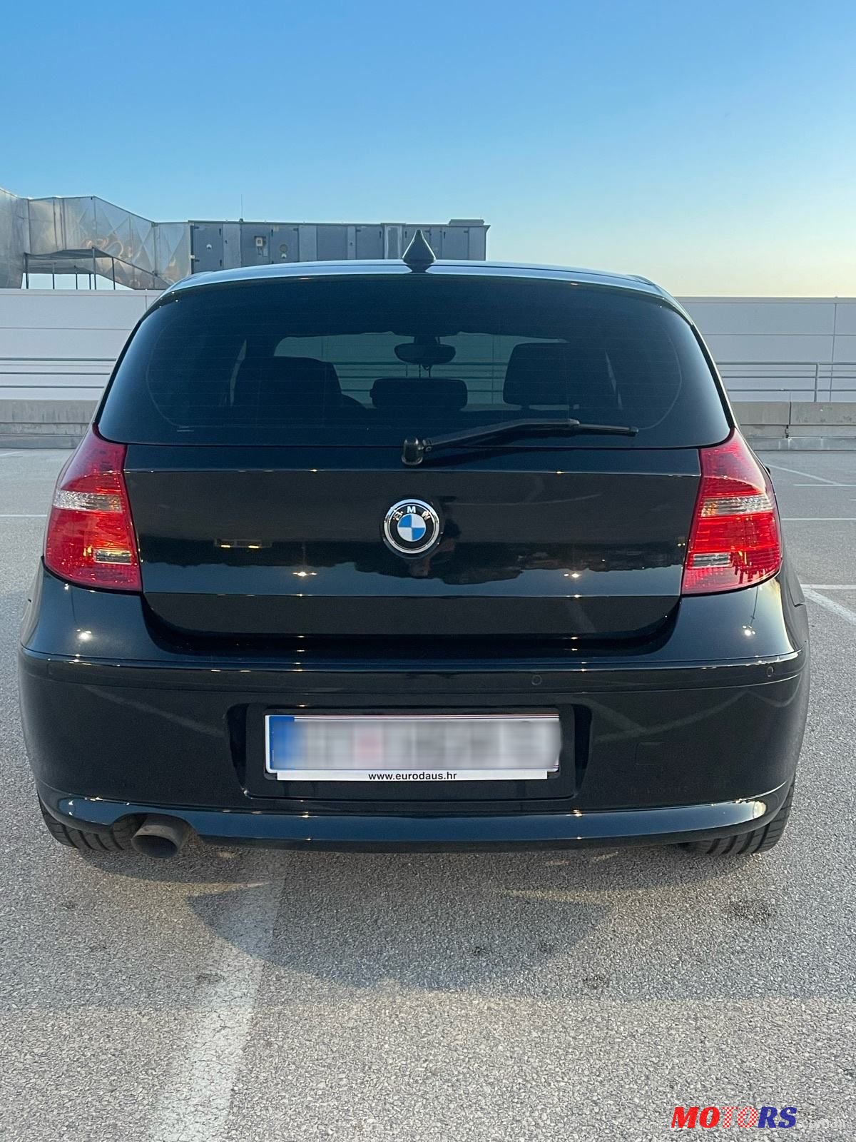 2009' BMW Serija 1 116D photo #6