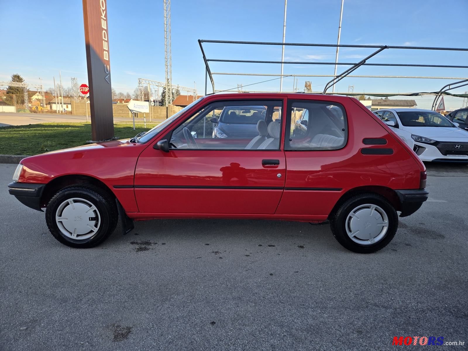 1991' Peugeot 205 205 photo #4