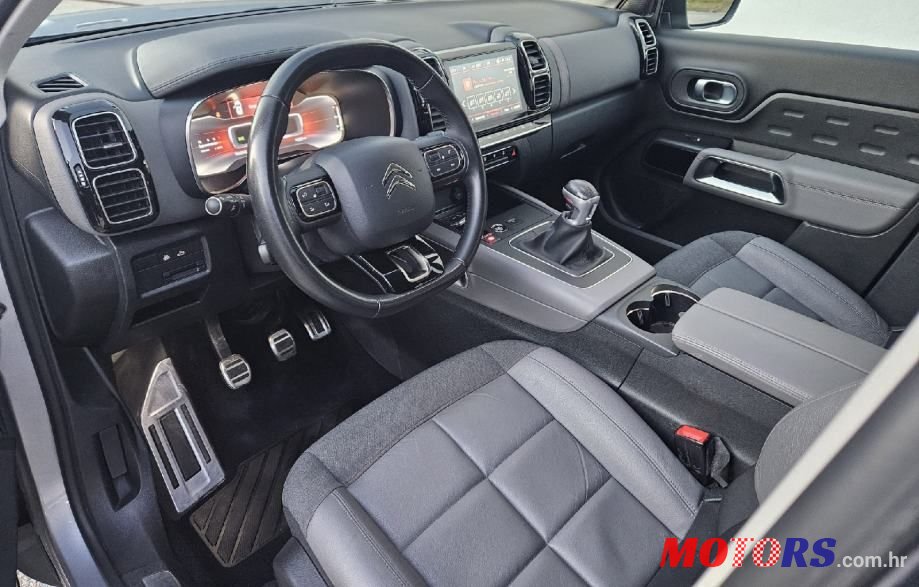 2019' Citroen C5 Aircross Bluehdi photo #6