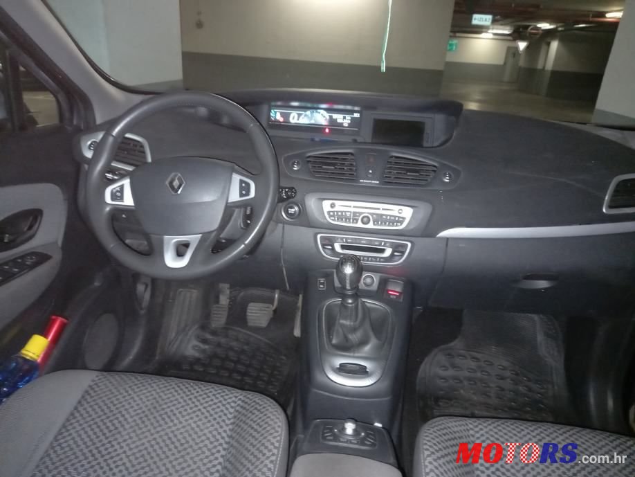 2011' Renault Grand Scenic 1,5 Dci photo #6