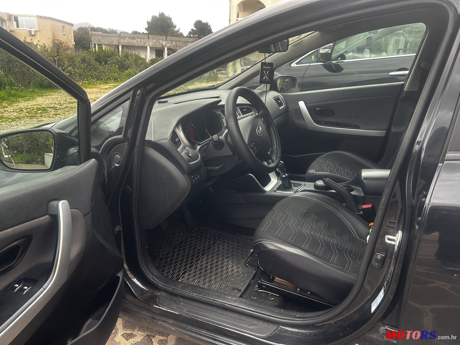 2015' Kia Ceed 1.6 CRDI photo #7