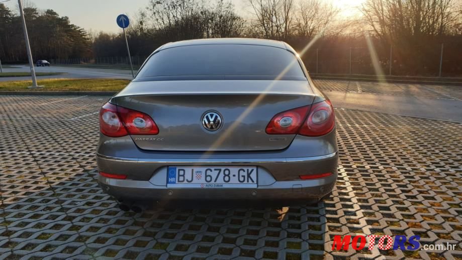 2011' Volkswagen Passat 2,0 Tdi photo #4