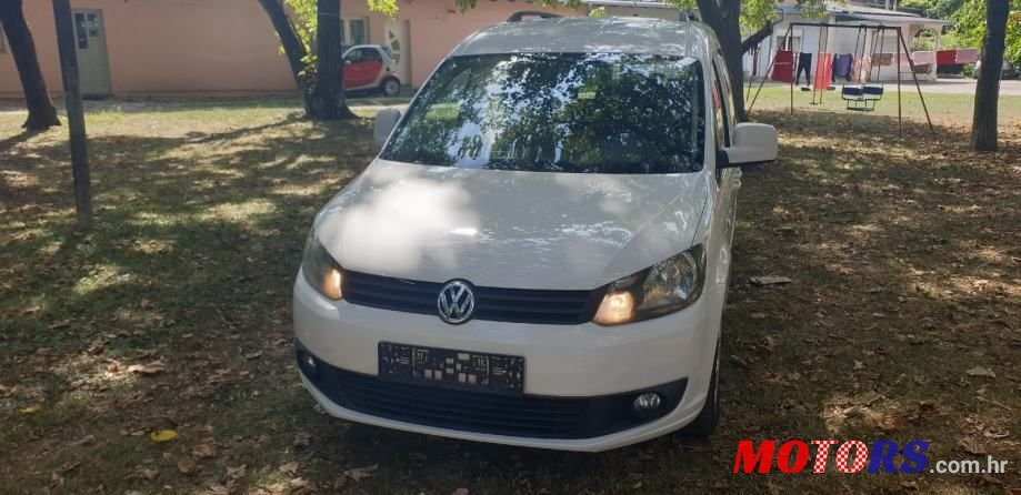 2012' Volkswagen Caddy photo #4