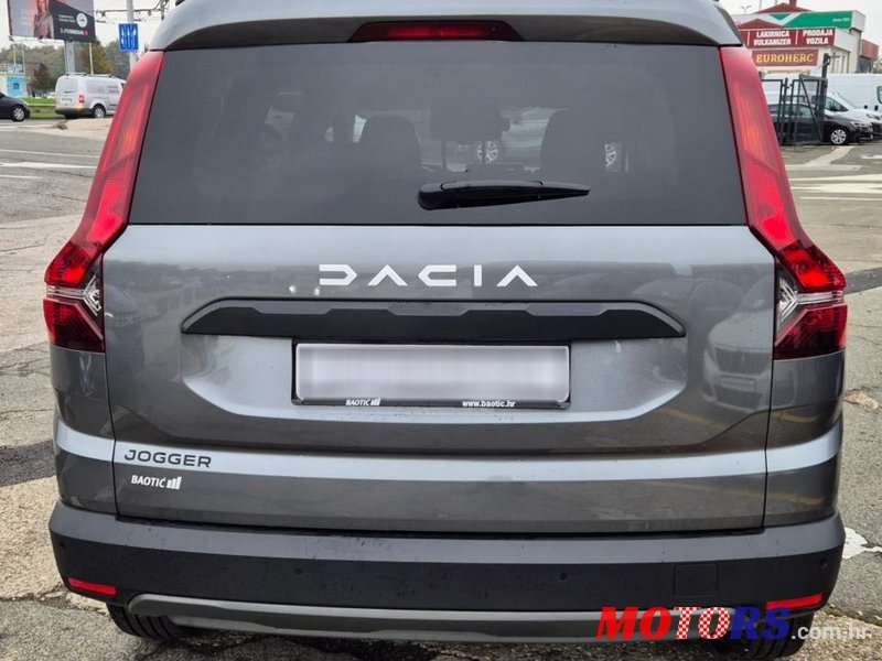 2024' Dacia Jogger photo #6