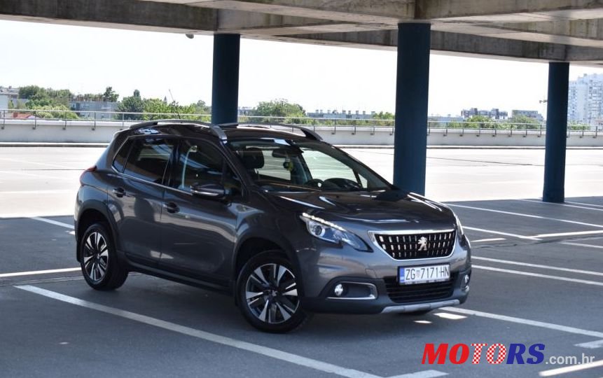 2017' Peugeot 2008 1,6 Bluehdi photo #1