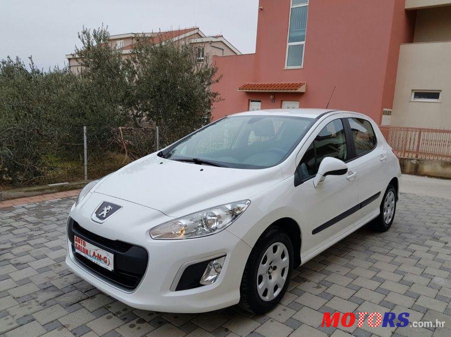 2011' Peugeot 308 1,6 Hdi photo #2