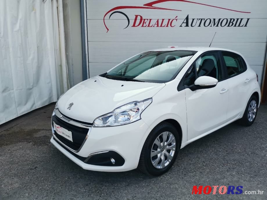 2016' Peugeot 208 photo #1