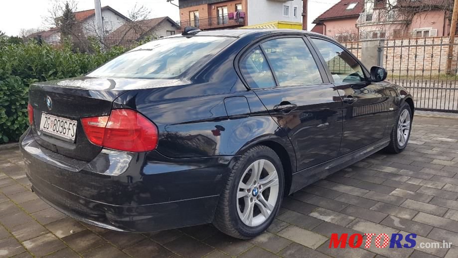 2011' BMW Serija 3 318D photo #6