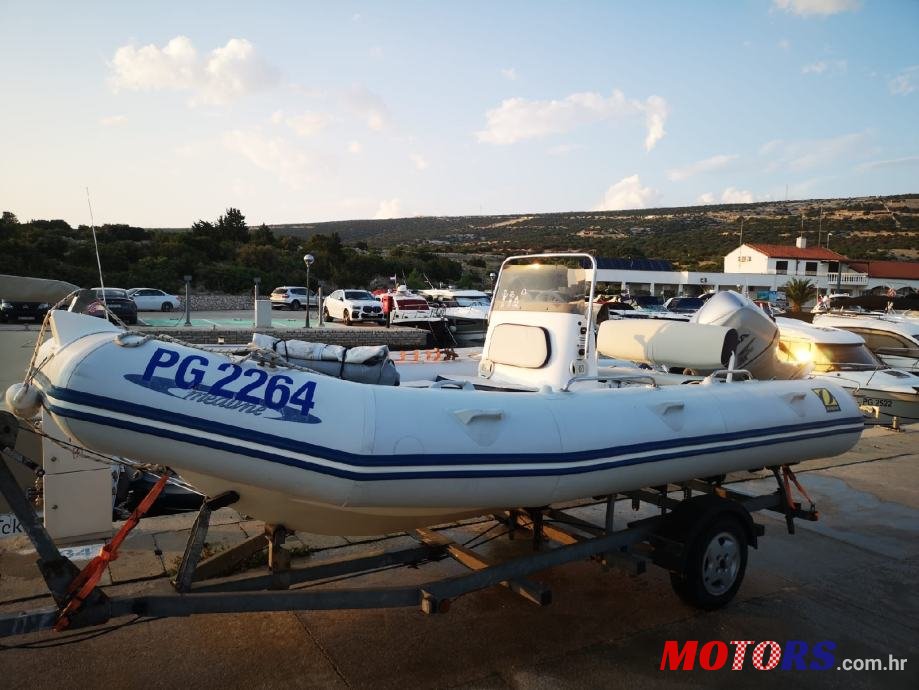 2005' Zodiac photo #1