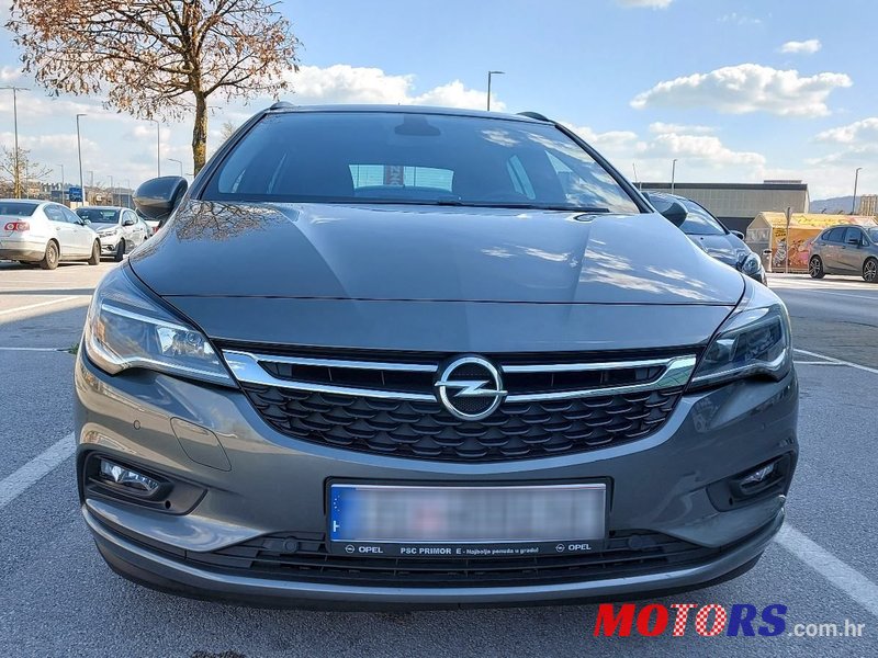 2019' Opel Astra Karavan photo #2