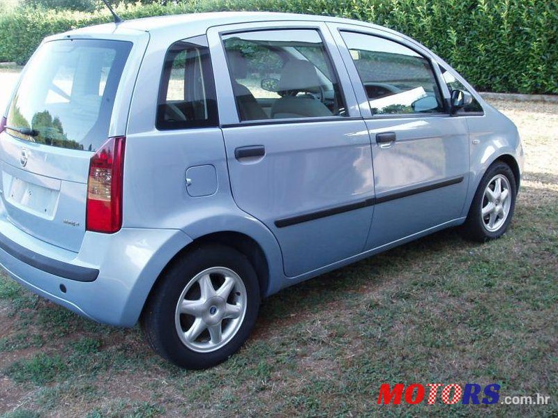 2005' Fiat Idea 1,3 16V Jtd Multijet photo #1