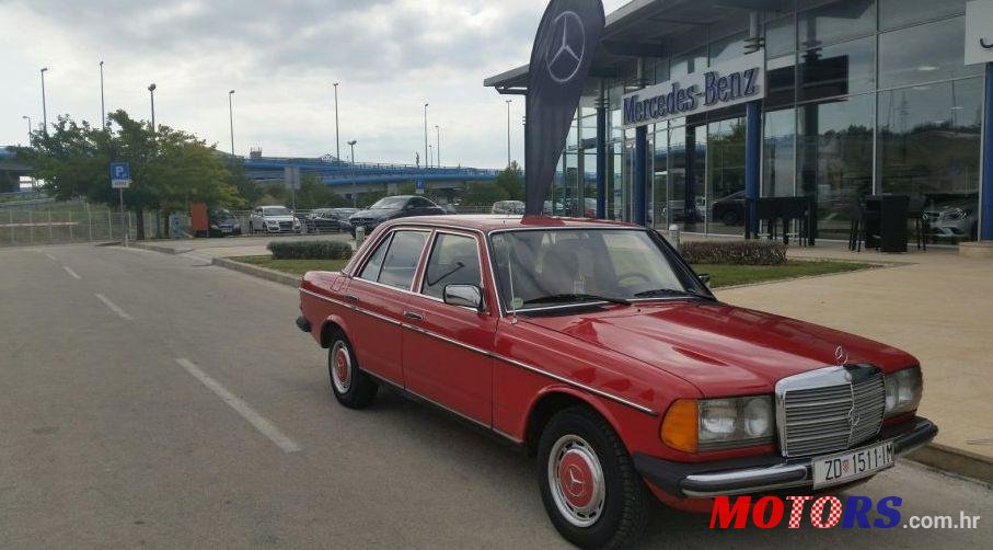 1983' Mercedes-Benz Serija 200 200 D photo #2