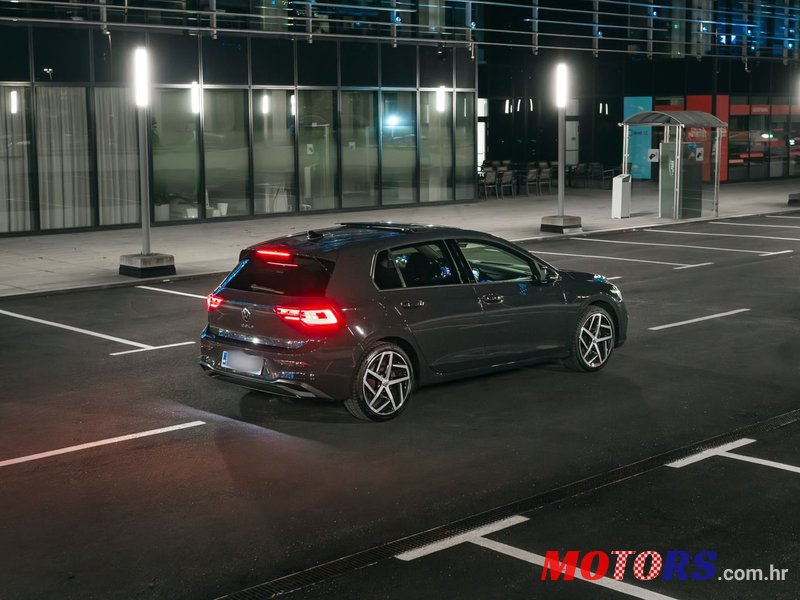 2020' Volkswagen Golf VIII 2,0 Tdi photo #5