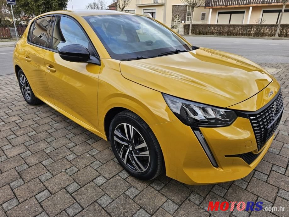 2022' Peugeot 208 1,2 photo #1