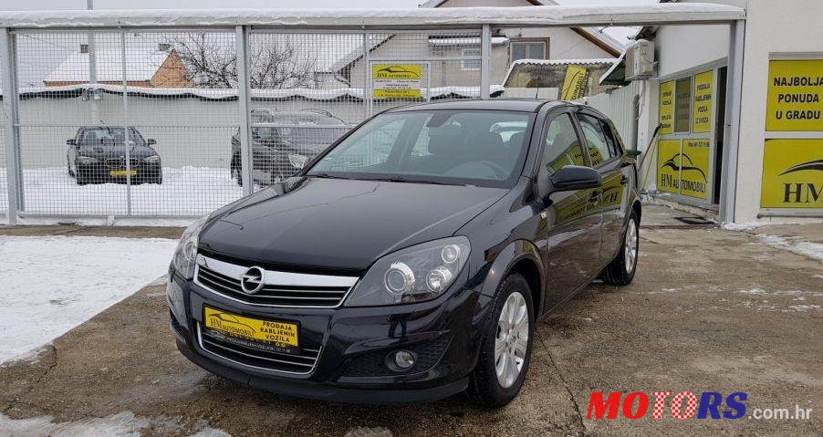 2009' Opel Astra 1,7 Cdti photo #1