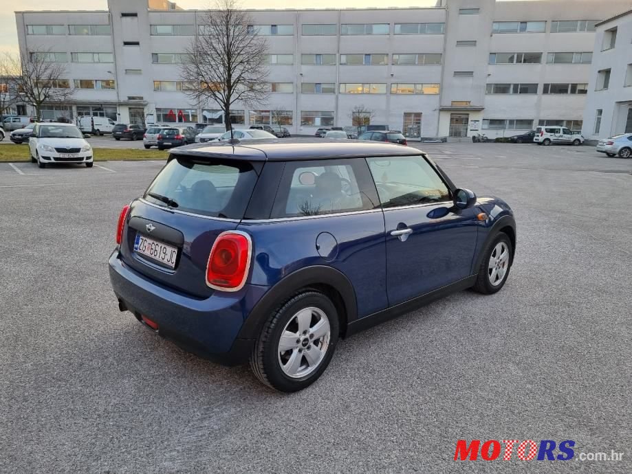 2014' MINI One Diesel F56 photo #4
