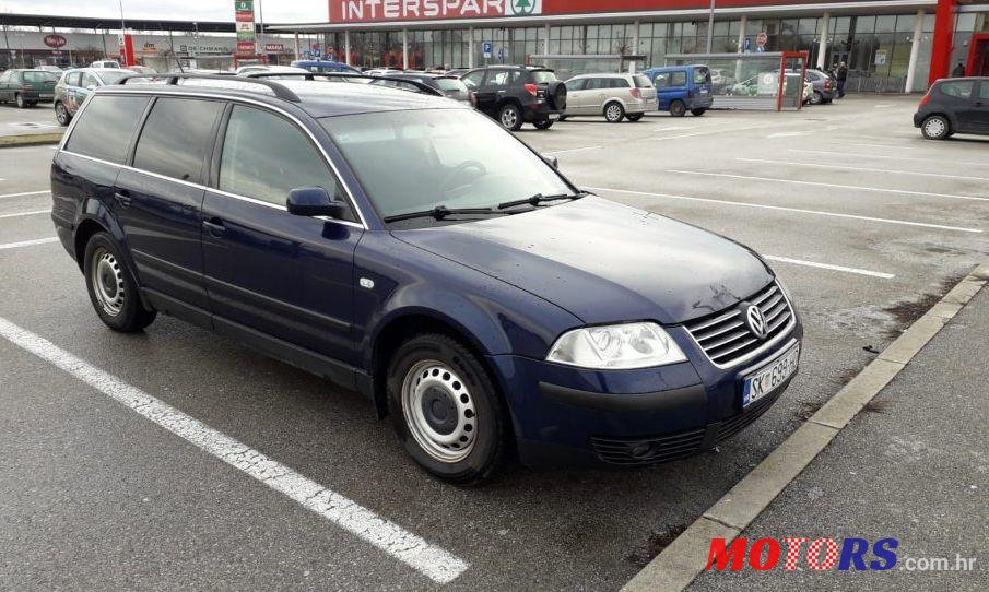 2002' Volkswagen Passat Variant 1,9 Tdi photo #1