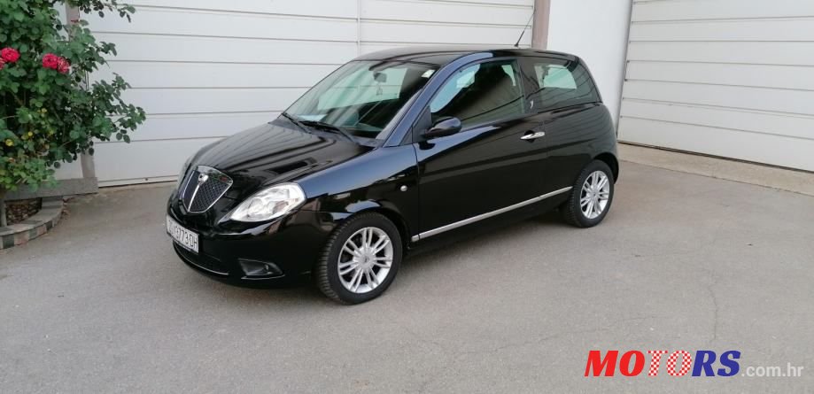 2007' Lancia Y photo #3