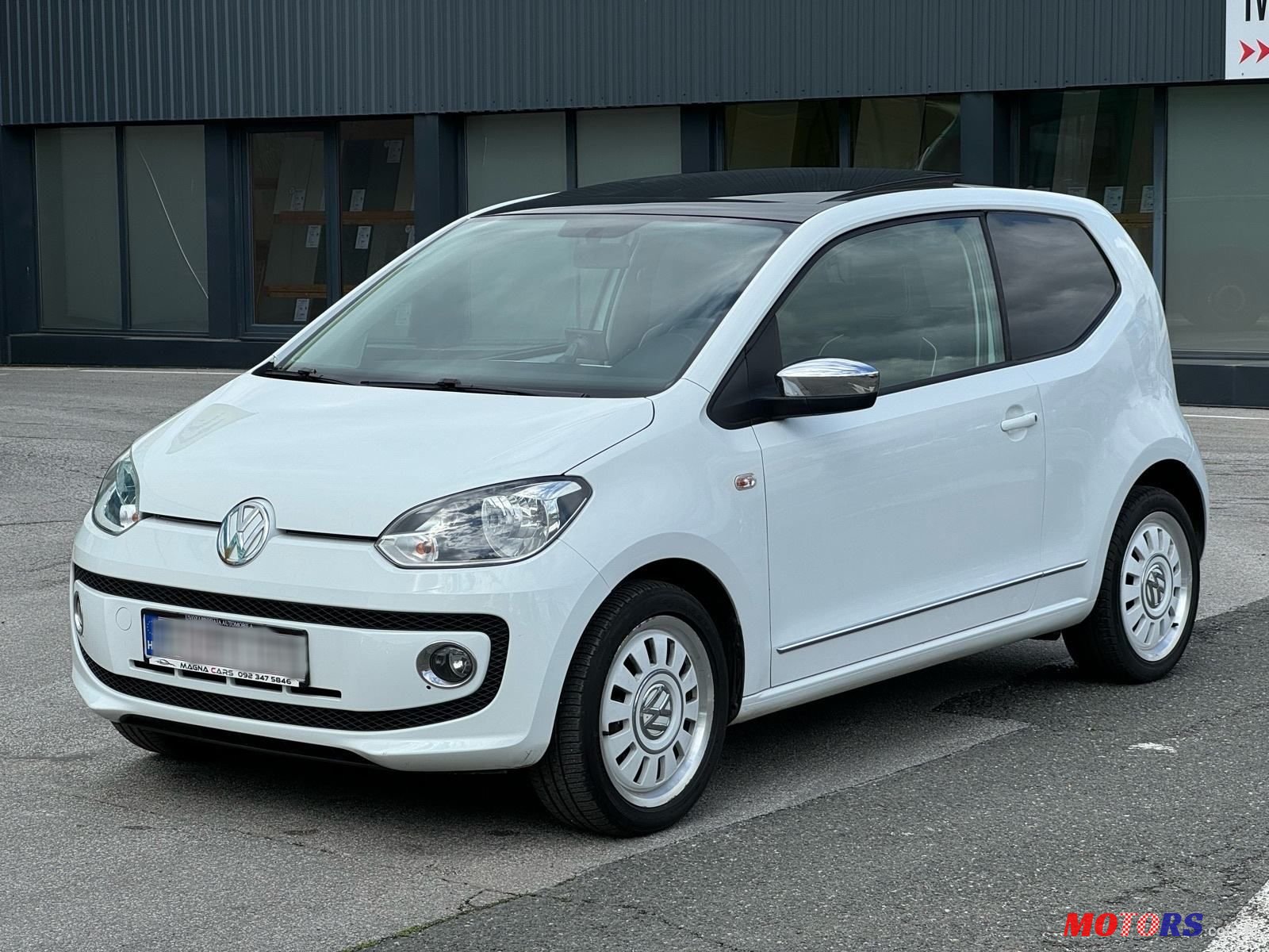 2012' Volkswagen Up! photo #2