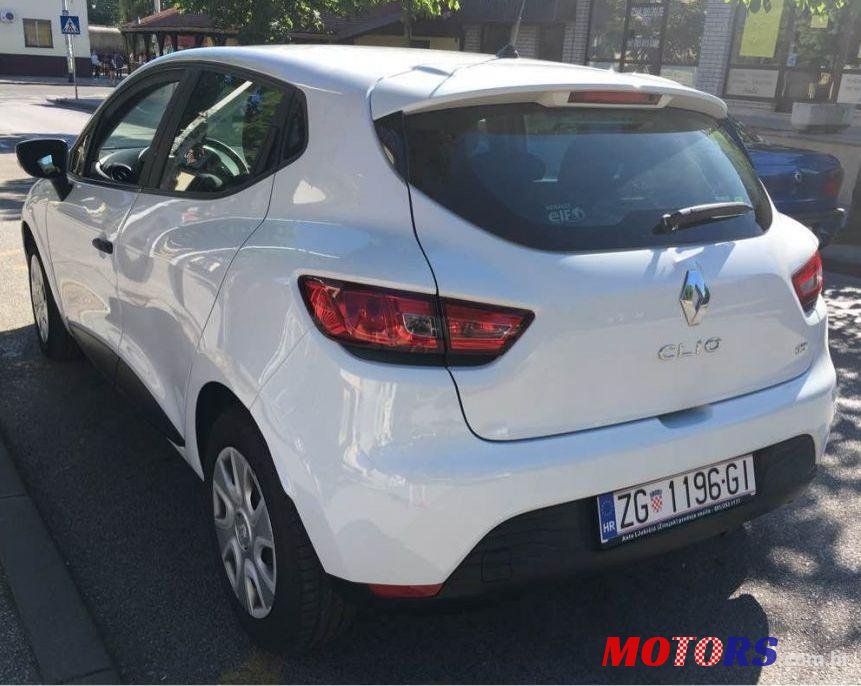 2013' Renault Clio Dci 75 photo #2