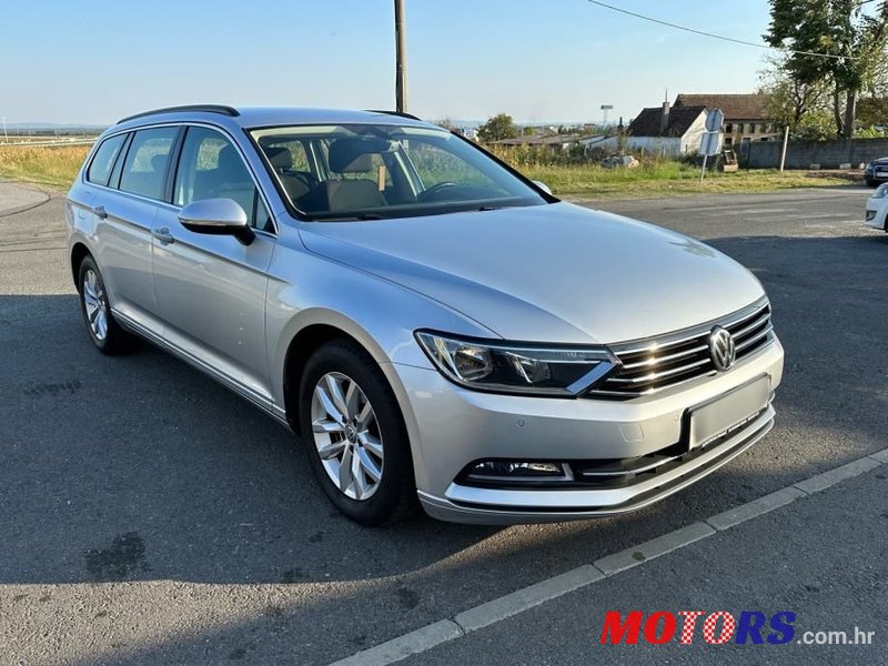 2015' Volkswagen Passat Variant photo #1