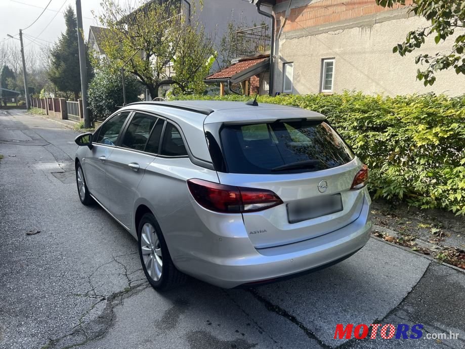 2020' Opel Astra 1,5 D photo #6