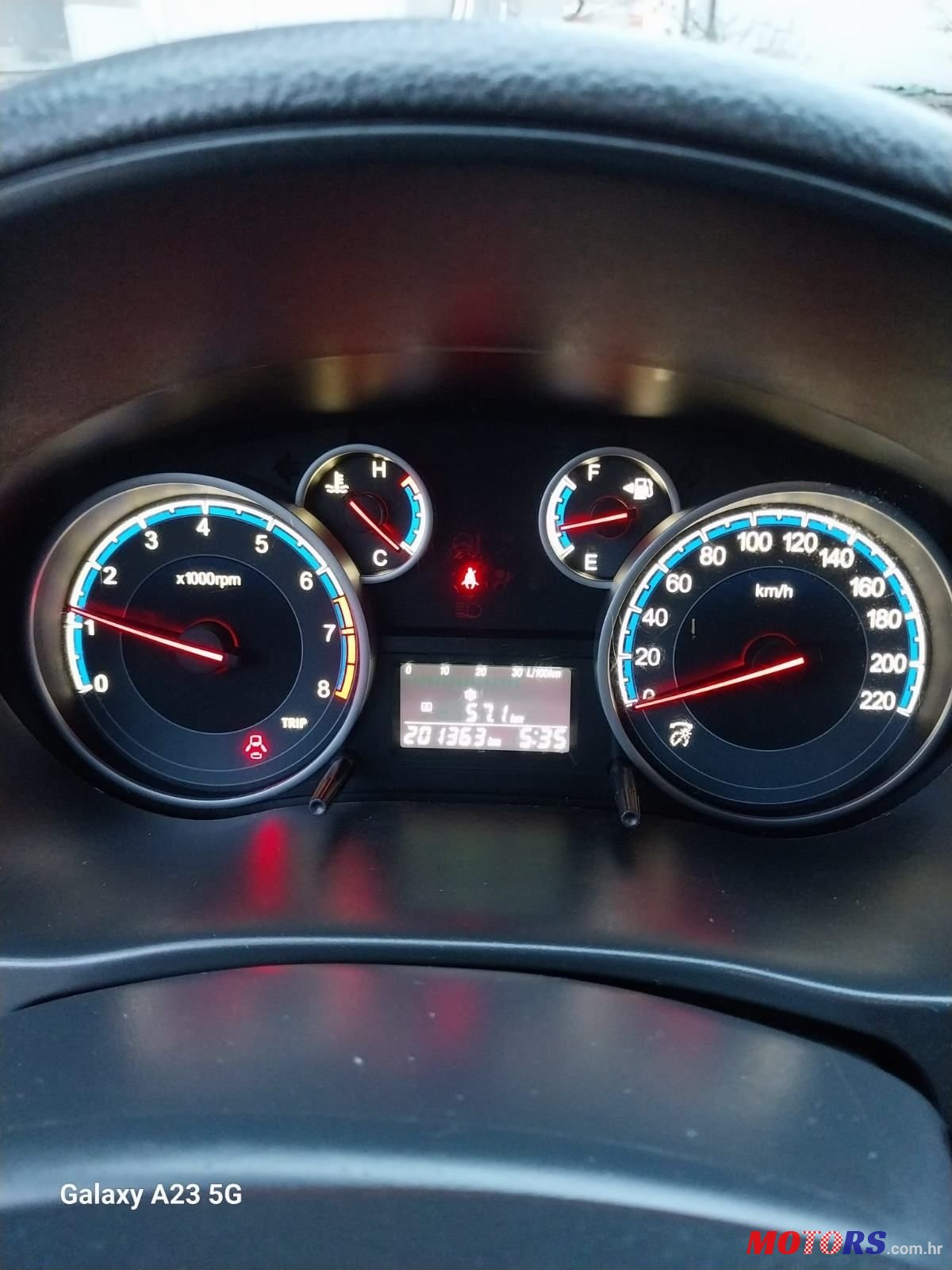 2011' Suzuki SX4 1,6 photo #6