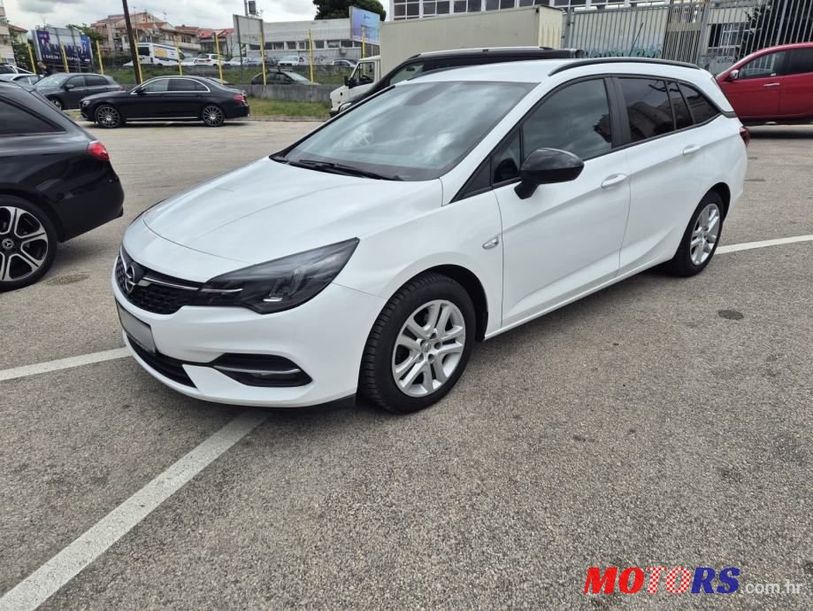 2021' Opel Astra Karavan photo #1
