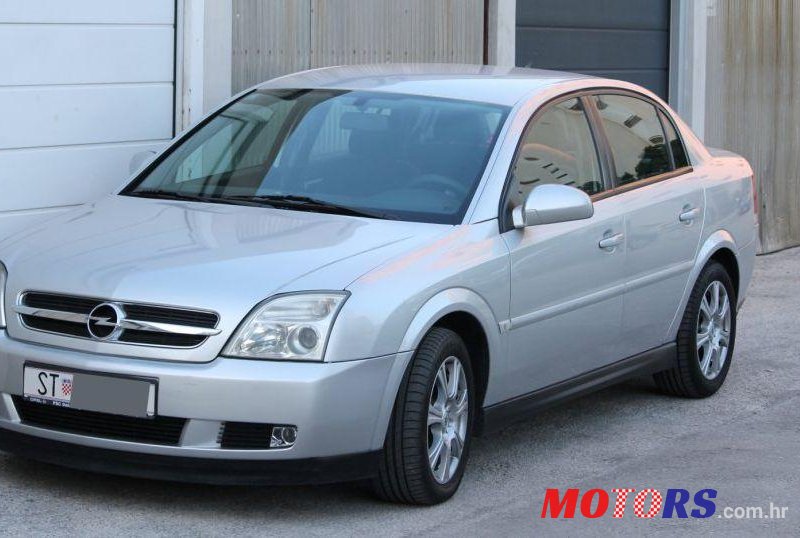 2004' Opel Vectra 2,2 photo #1