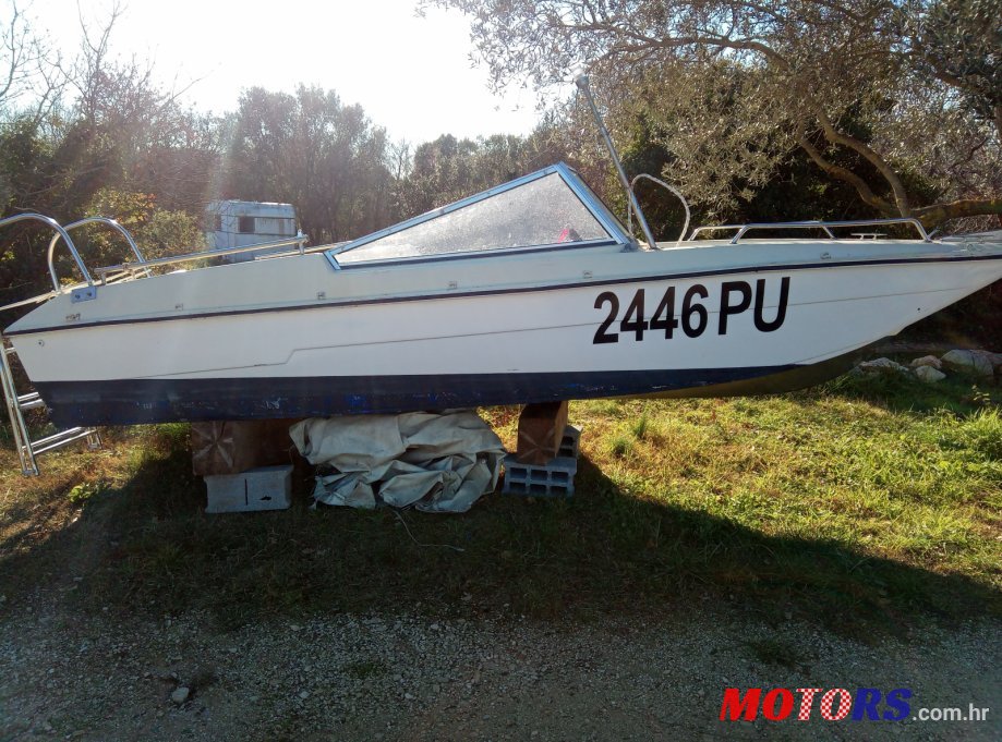 1979' Malibu 450 photo #1