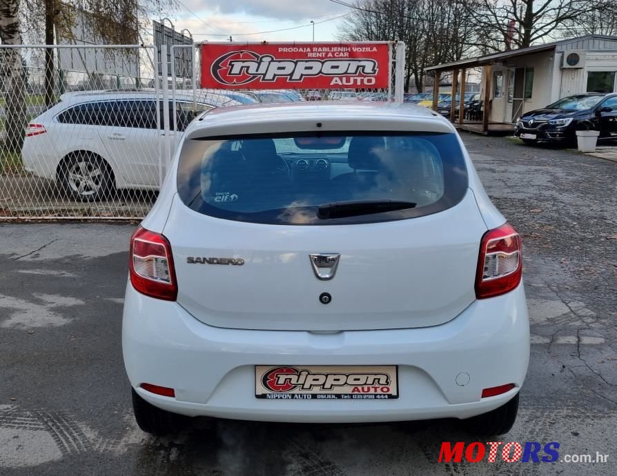 2013' Dacia Sandero 1,2 16V photo #5