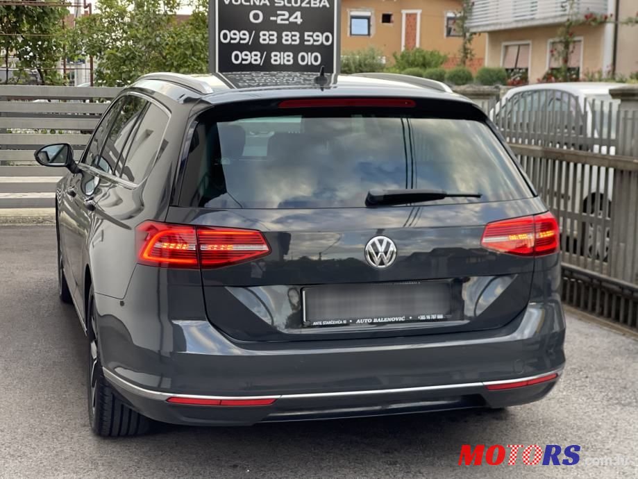 2015' Volkswagen Passat Variant photo #6