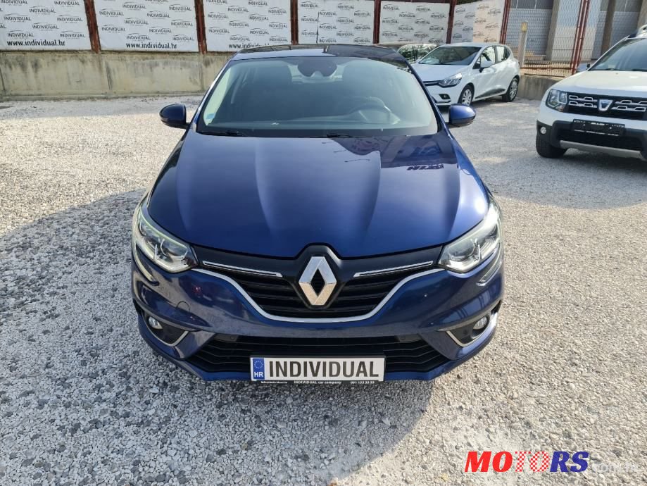2017' Renault Megane Dci 90 photo #2