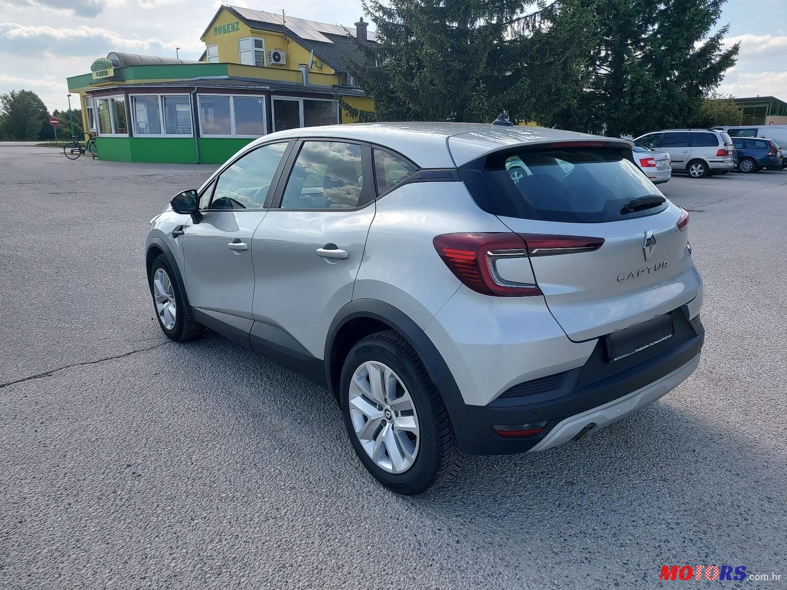 2021' Renault Captur Tce photo #5