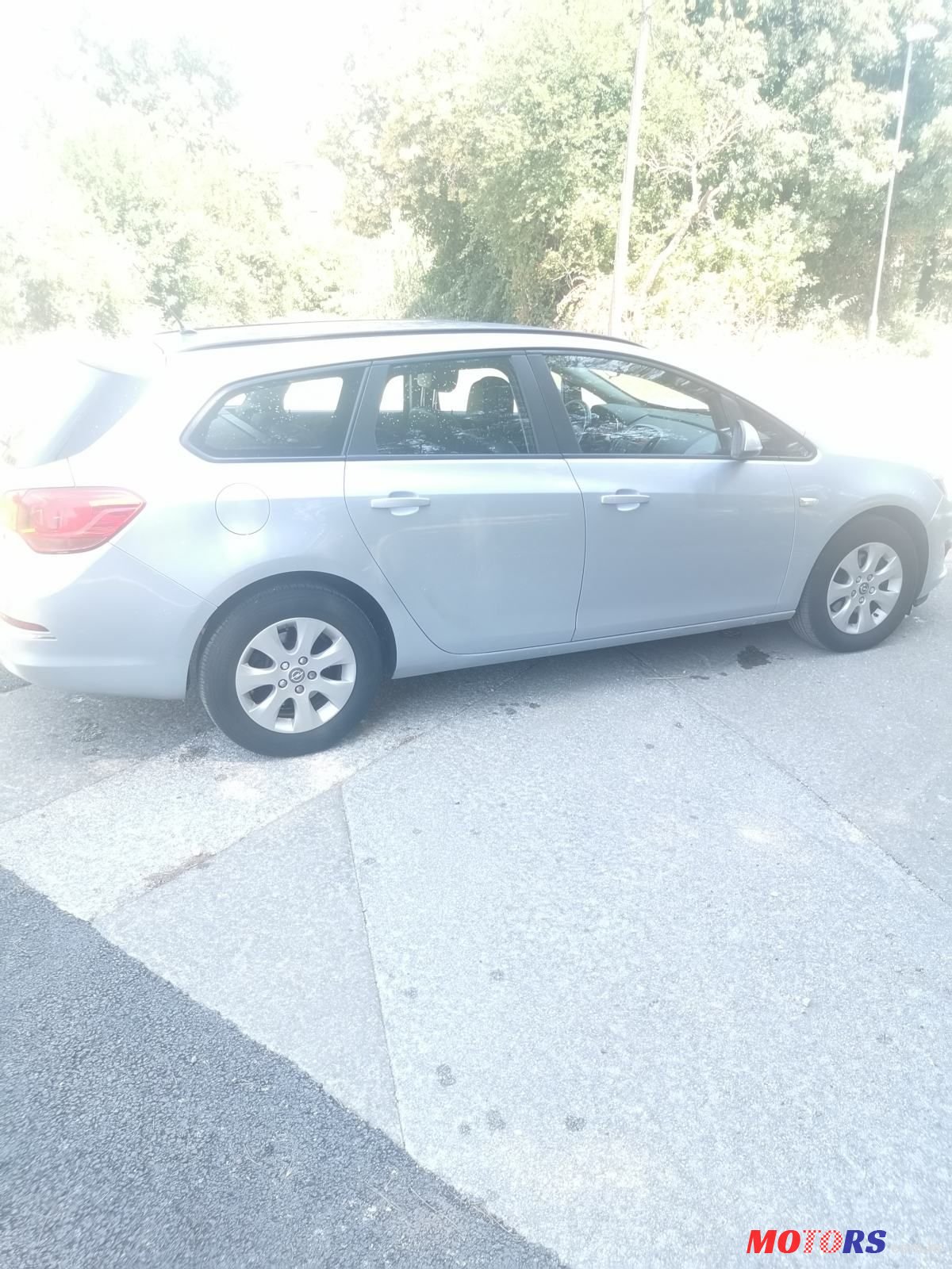 2016' Opel Astra Karavan photo #2