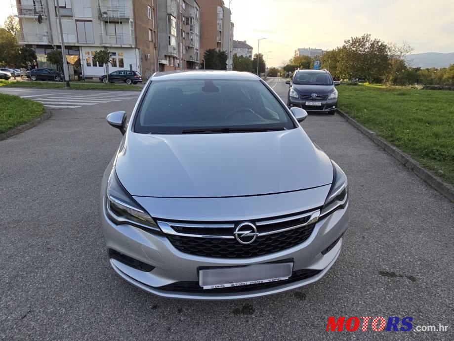 2019' Opel Astra 1,6 photo #2