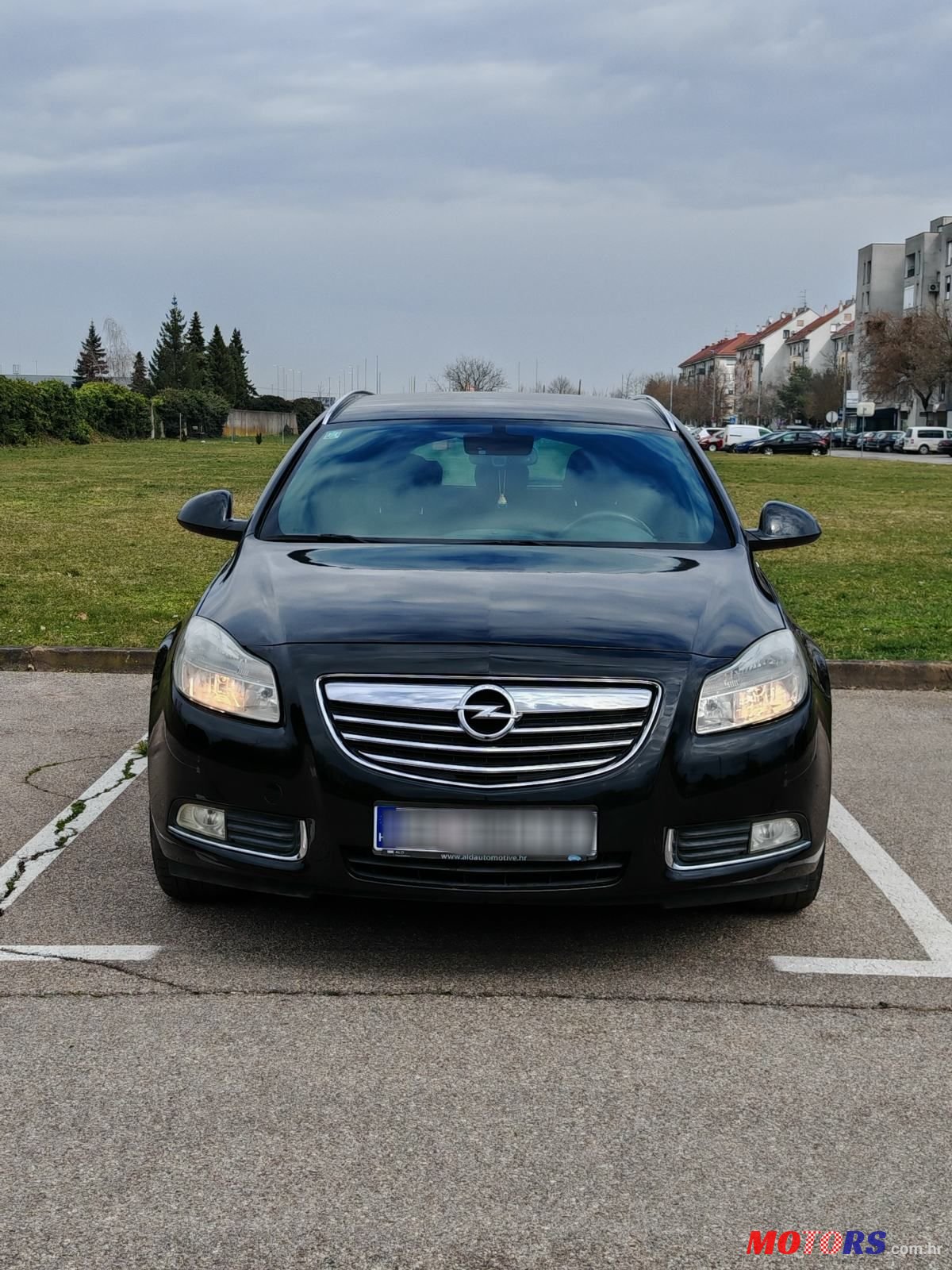 2012' Opel Insignia Karavan photo #2