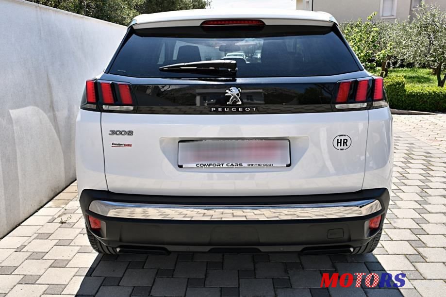 2018' Peugeot 3008 photo #6