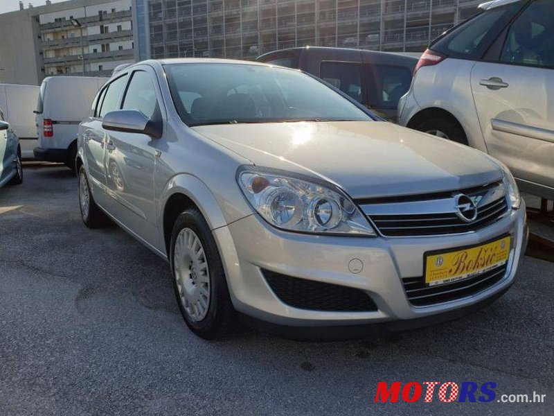 2007' Opel Astra 1,3 Cdti photo #1