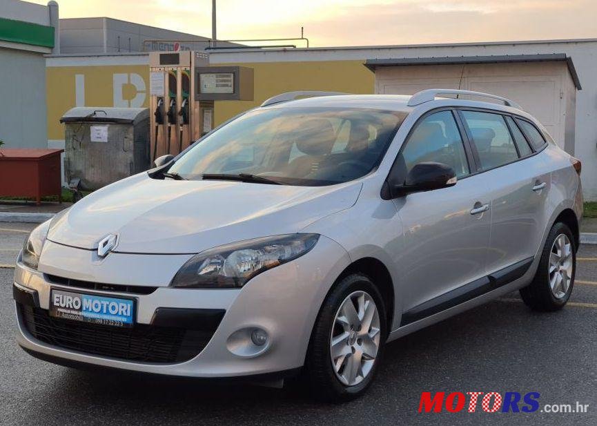2011' Renault Megane Grandtour 1,5 Dci photo #1