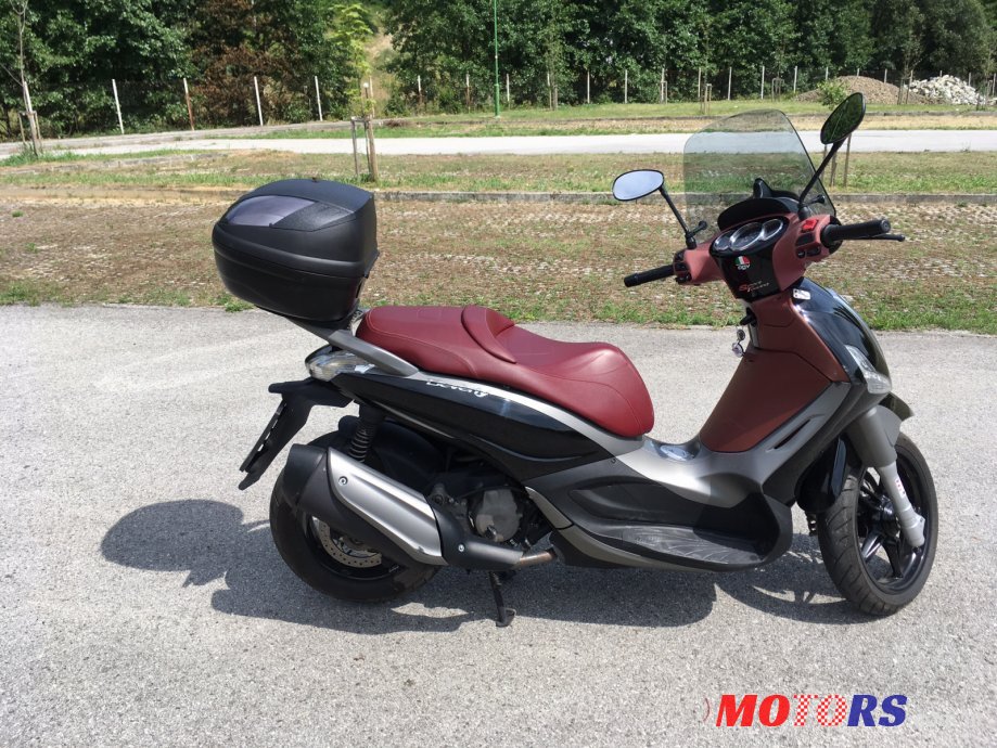 2012' Piaggio Beverly 350 photo #1