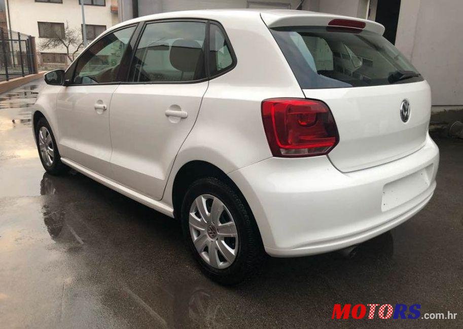 2014' Volkswagen Polo 1,6 Tdi photo #2