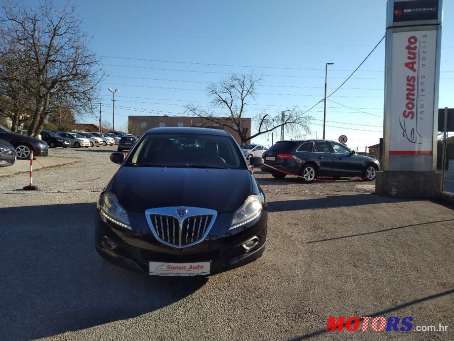 2011' Lancia Delta 1,6 photo #2