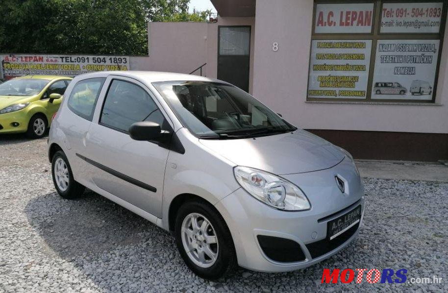 2010' Renault Twingo 1,2 photo #1