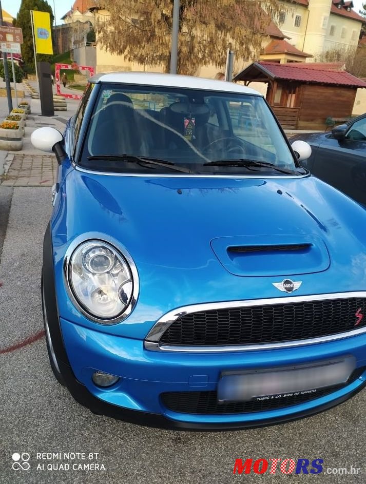 2008' MINI Cooper photo #2